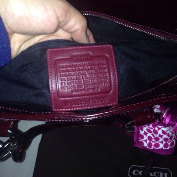 Chelsea Shoulder Bag 30 | Bags | Coach | COACH® Coach handbag
